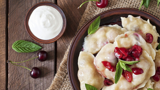 Вареники с вишней по‑домашнему
